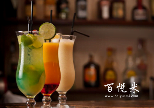 自制沙灘雞尾酒，清涼冰爽夏天最愛，低度酒精超適合閨蜜聚會(huì)痛飲